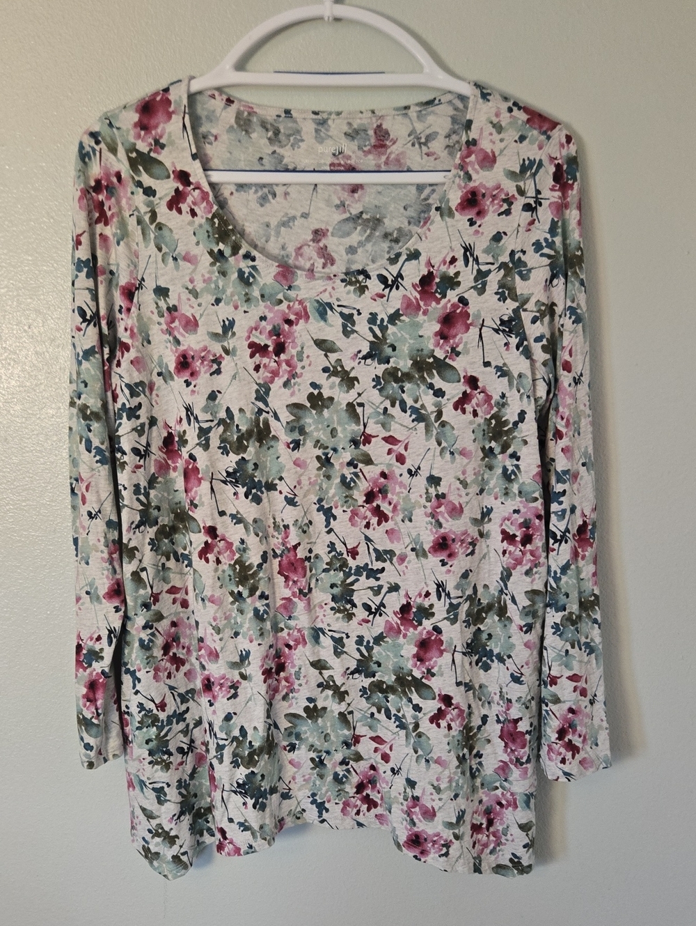 Pure Jill | Gray Floral Dipped Hem A Line Top Size Medium